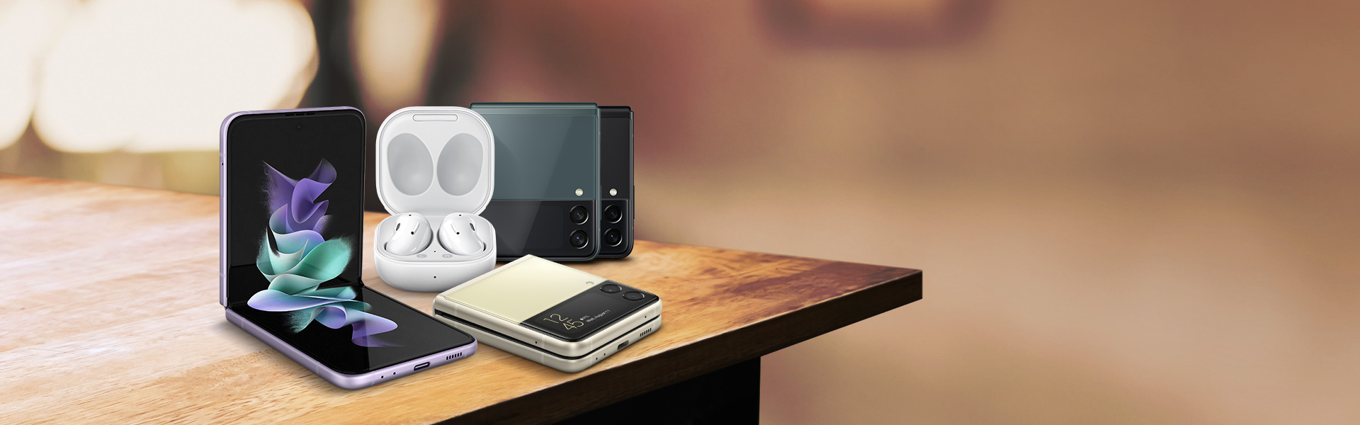 Смартфон Samsung Galaxy Z Flip3 – с наушниками Galaxy Buds Live по ...